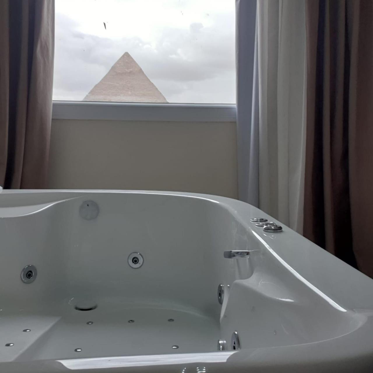 Kafret el-Gabal Soul Pyramids View酒店 外观 照片